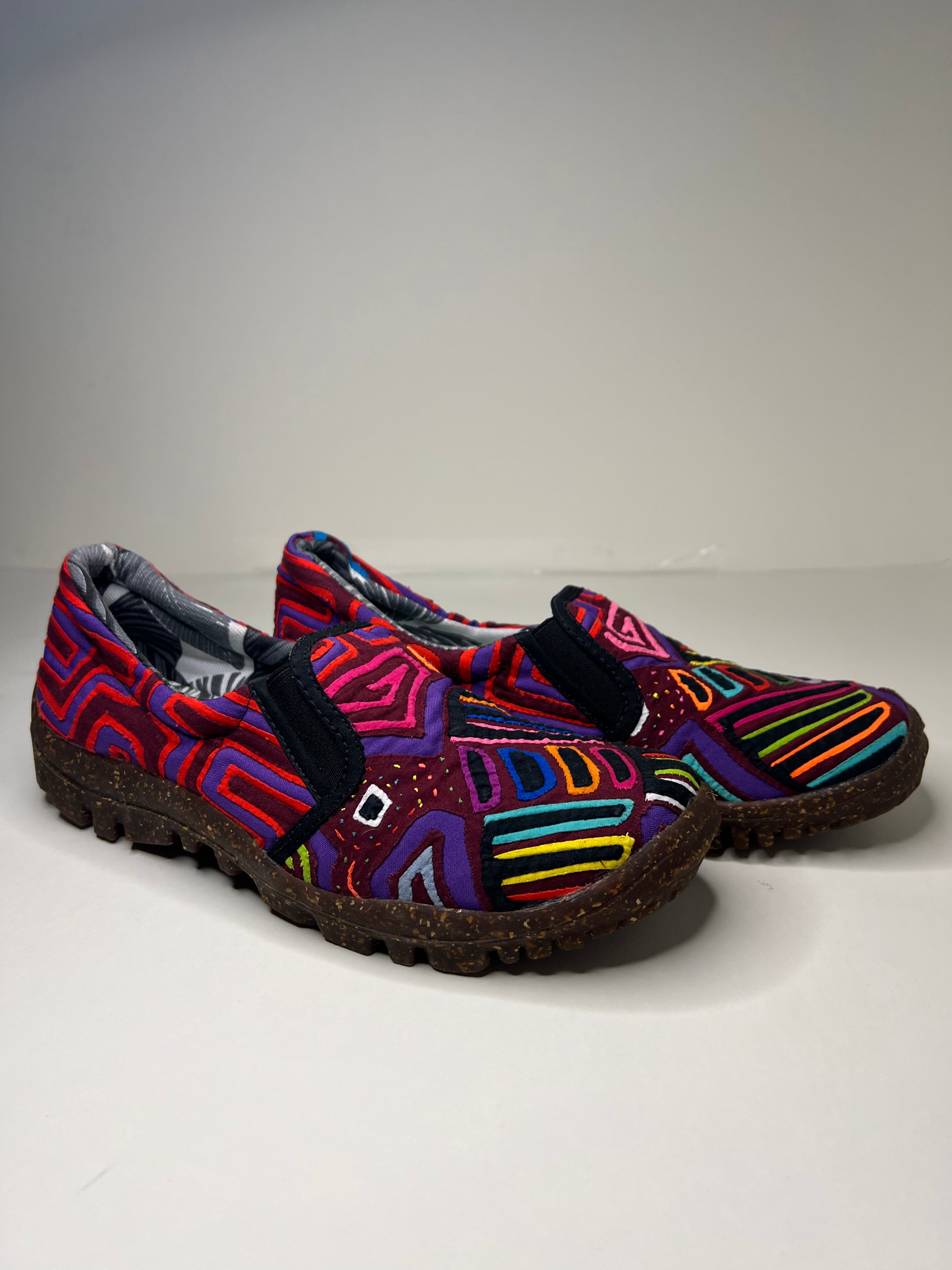 Mola Mocassins - The Corazón