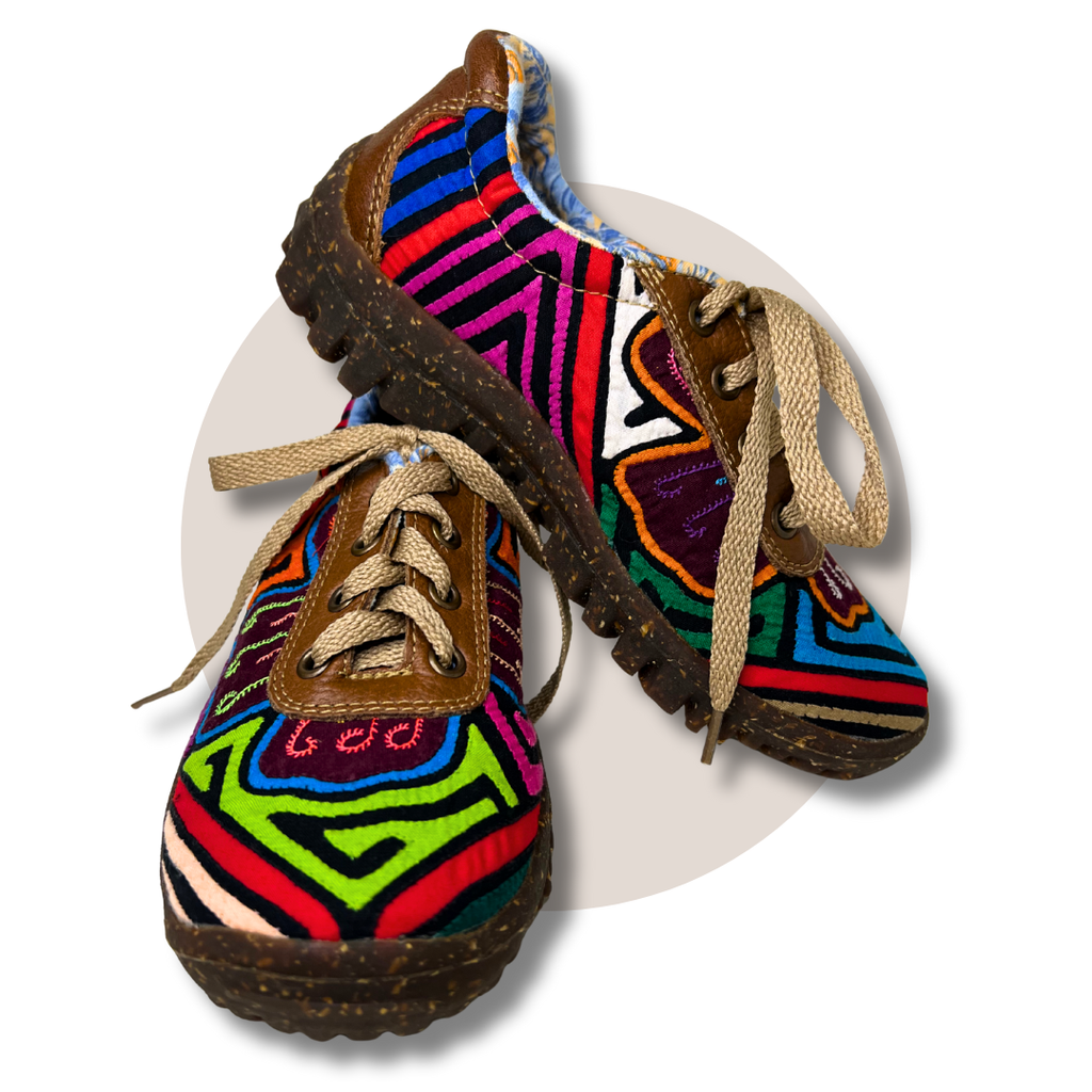 Mola Tennie - The Alegría