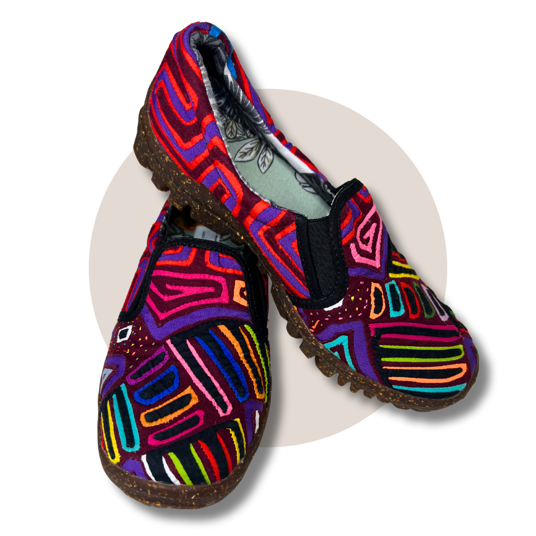 Mola Mocassins - The Corazón