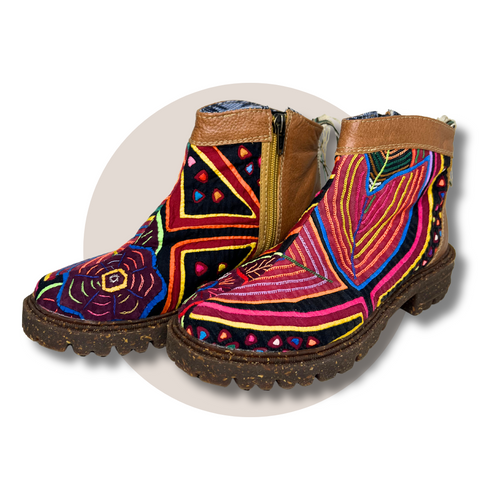 Mola Boot - The Flor de Vida