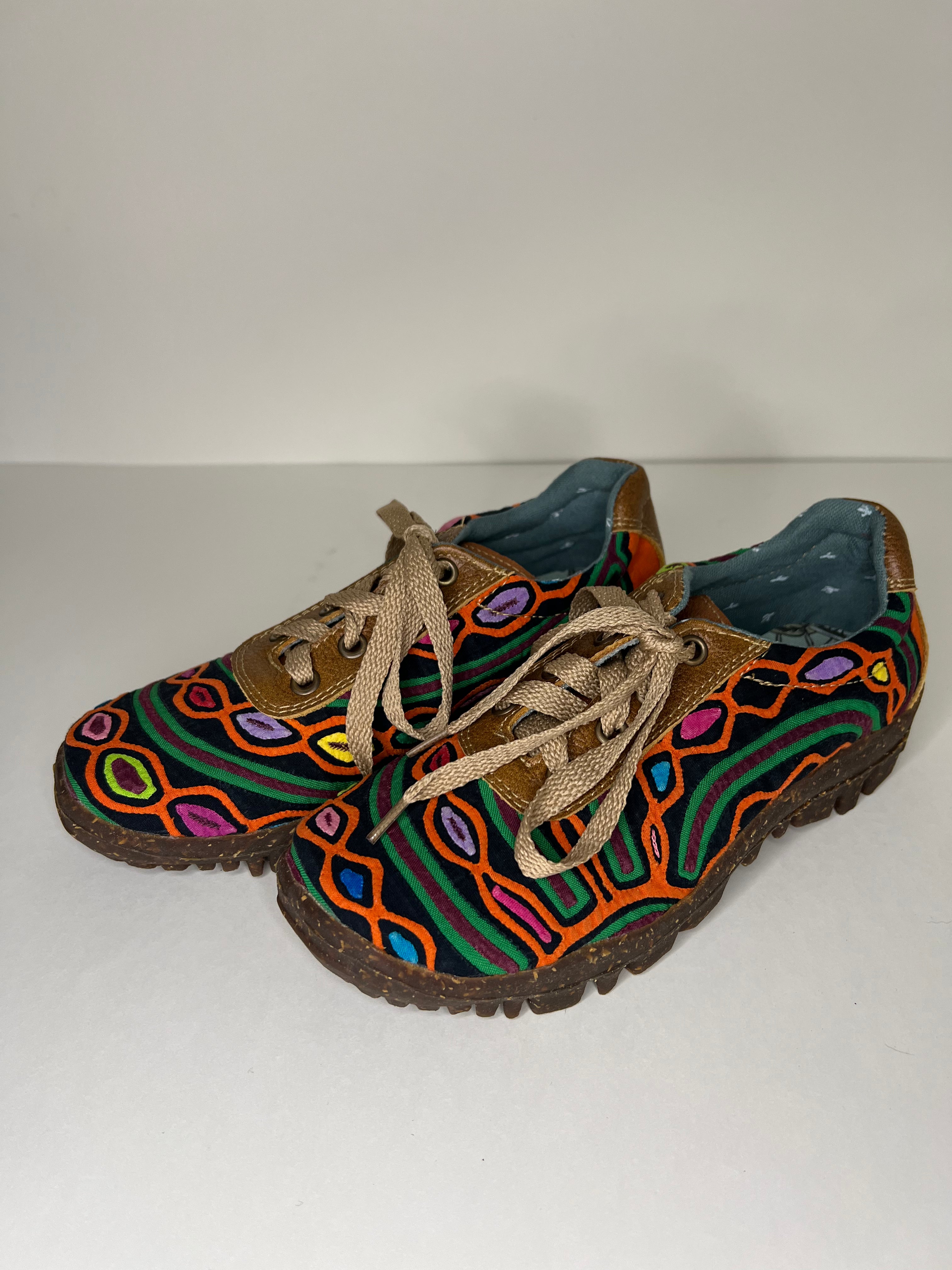 Mola Tennie - The Orbita