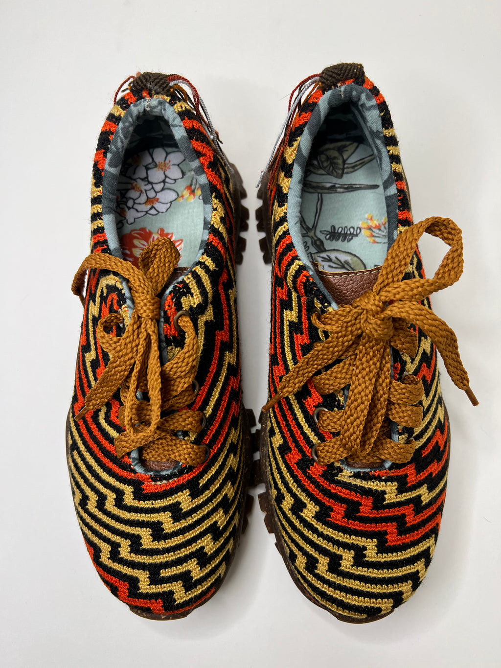 Wayuu Tennie – Relámpago